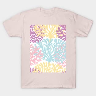 Colorful coral reef | Hand drawn T-Shirt